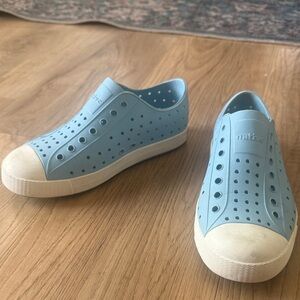 Native size J2 Light Blue Perforated Slip-On Sneakers